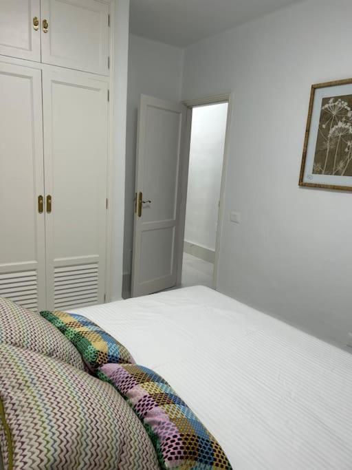 Moderno Apartamento Cerca Al Mar ติอาส ภายนอก รูปภาพ